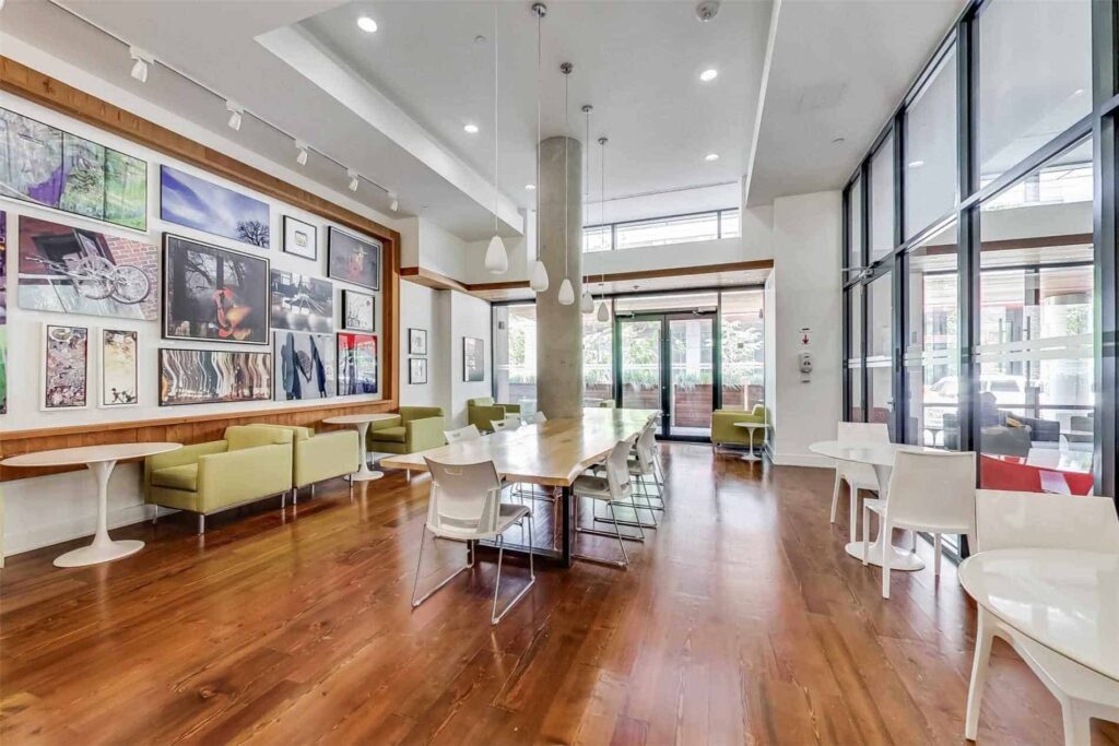 Paintbox Lounge Room Regent Park