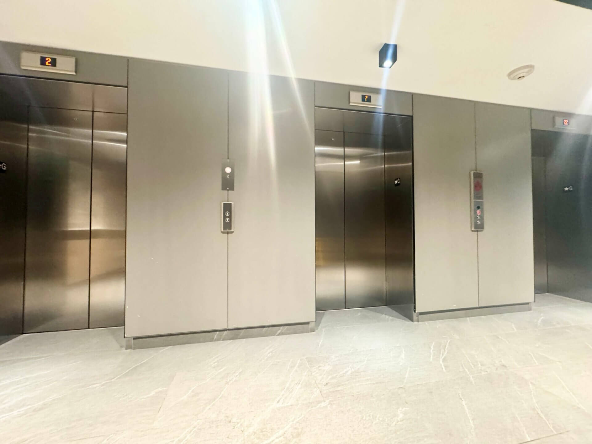 225 SUMACH St Elevator Vestibule